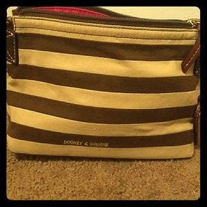 Small Dooney & Bourke handbag